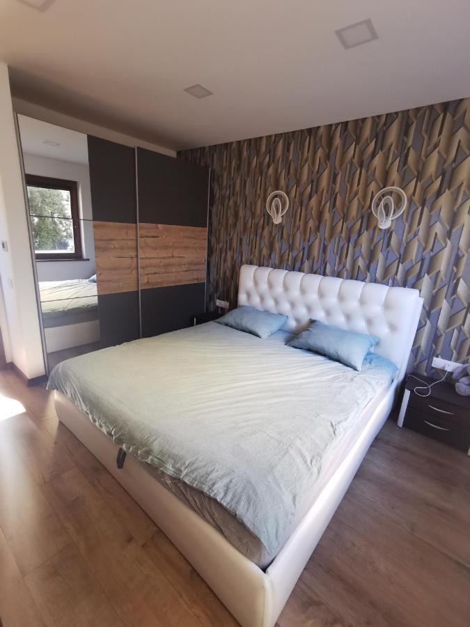 Apartamentai Pas Kaju Senamiestyje Salia Botanikos Parko Palanga Exterior foto
