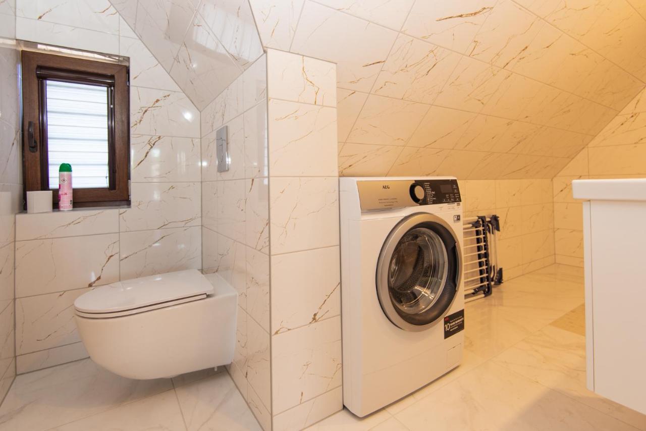 Apartamentai Pas Kaju Senamiestyje Salia Botanikos Parko Palanga Exterior foto