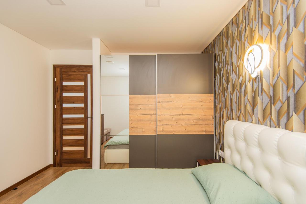 Apartamentai Pas Kaju Senamiestyje Salia Botanikos Parko Palanga Exterior foto