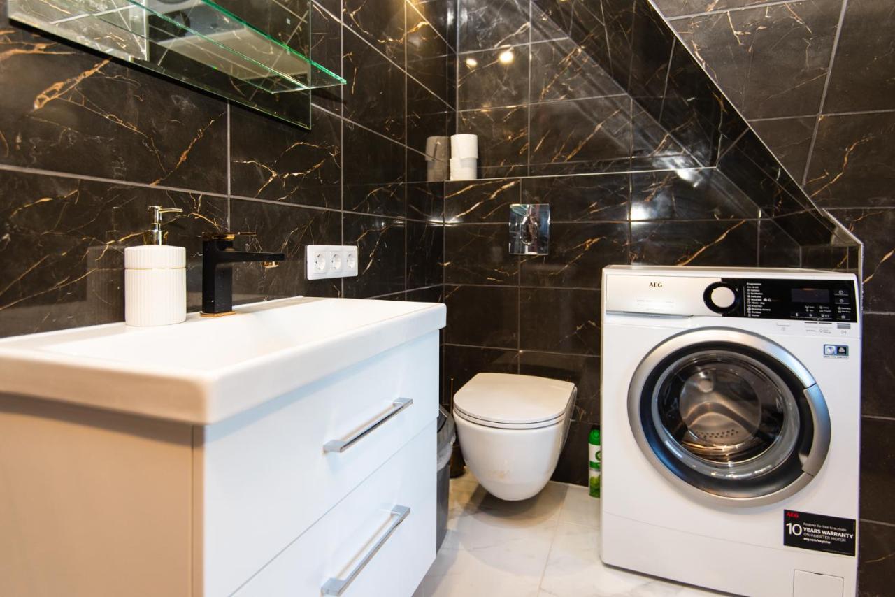 Apartamentai Pas Kaju Senamiestyje Salia Botanikos Parko Palanga Exterior foto
